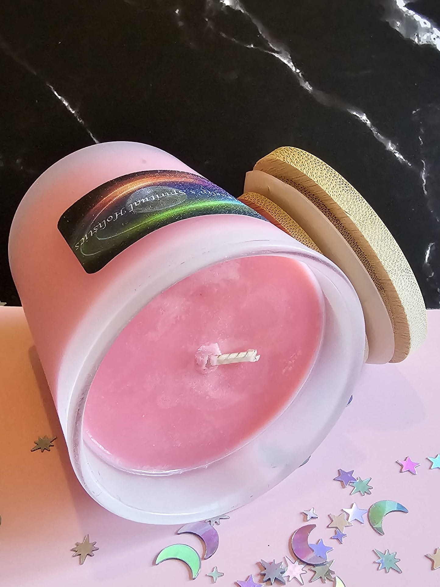 Pretty Energy fragranced candle.