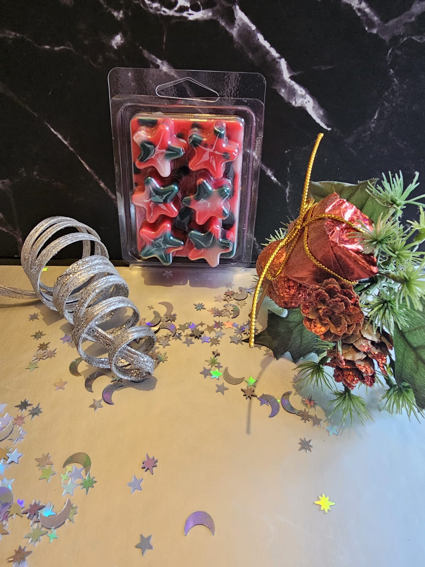 Star shaped wax melt clamshell Christmas themed in fragrance Candy Cane