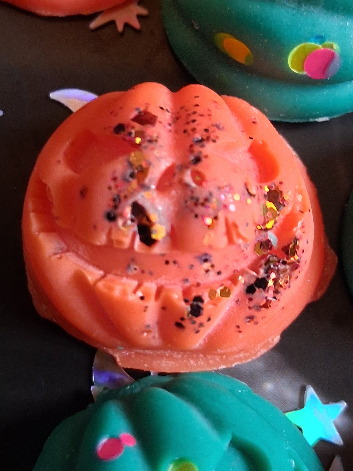 Mini pumpkin wax melts fragranced in Vanilla Pumpkin