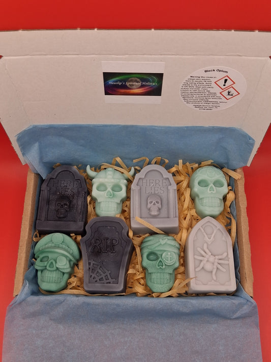 4 Skull & 4 Gravestone wax melts fragranced in Black Opium!