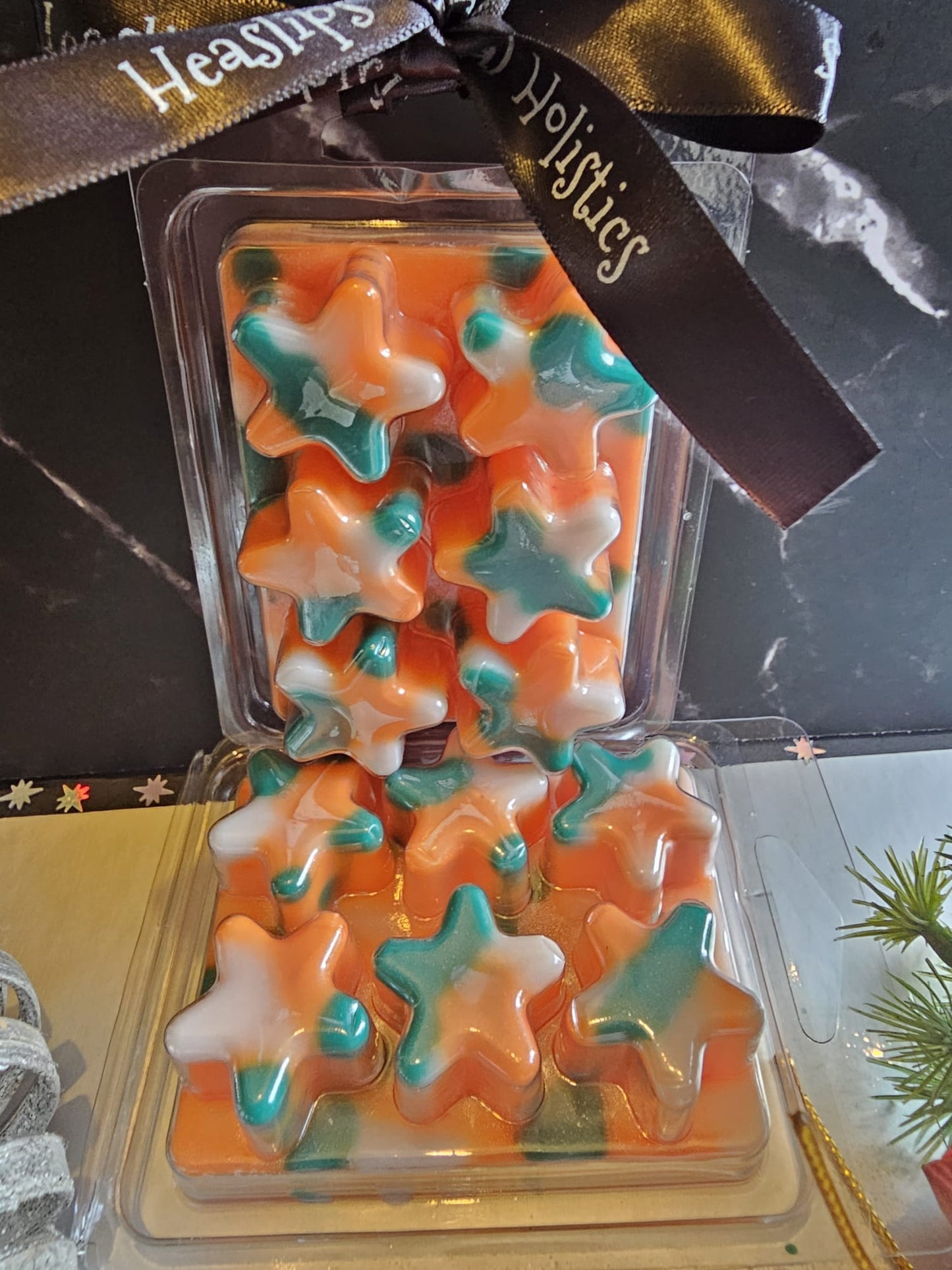 Star clamshell wax melt in Christmas fragrance Hot Apple Pie