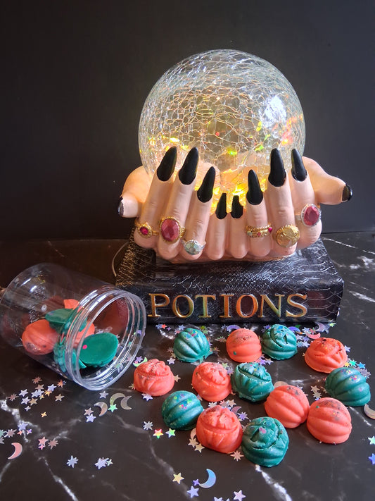 Mini pumpkin wax melts in fragrance The Headless Horseman